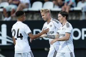 Fulham de Marco Silva vence Nottingham Forest de Nuno Espírito Santo