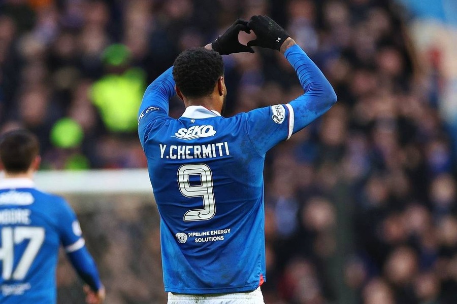 Hat-trick de Chermiti decide clássico escocês