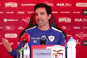 Santa Clara: Mário Silva está «confiante» e quer vencer antes da pausa no campeonato