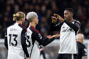 Fulham de Marco Silva regressa às vitórias na Premier League com triunfo sobre o Wolves
