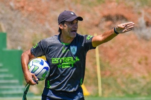 Brasil: América-MG demite Fabián Bustos e restante equipa técnica após descida à Serie B