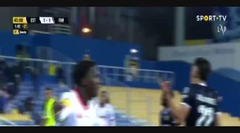 Liga Portugal Bwin: Estoril (2-1) Famalicão, Golo Chiquinho, 47m (2021-2022)