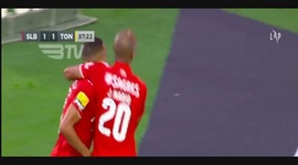 Liga Portugal Bwin: Benfica (2-1) Tondela, Golo Gilberto, 88m (2021-2022)