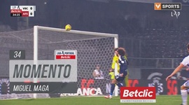 Liga Portugal Betclic: V. Guimarães vs AVS SAD, Jogada Miguel Maga, 34' (2024-2025)