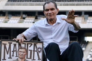 Morreu Manga, lendário guarda-redes do Brasil no Mundial de 1966
