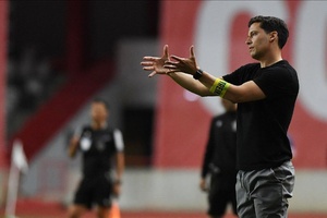 Tondela confirma Luís Pinto para a Liga Portugal após título na II Liga