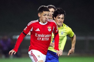Crónica: Reviravolta nos descontos dá triunfo ao Benfica em Arouca