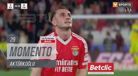 Liga Portugal Betclic: Benfica vs Farense, Jogada Aktürkoğlu, 29' (2024-2025)