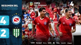 Taça da Liga Profissional: Argentinos Juniors 4 - 2 Banfield (2024)