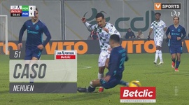 Liga Portugal Betclic: Moreirense vs FC Porto, Cartão Amarelo Nehuen, 51' (2024-2025)