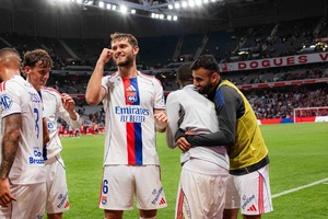 França: Lyon, de Paulo Fonseca, bate Lille e iguala PSG na liderança