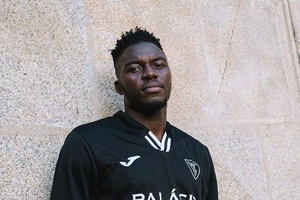 OFICIAL: Sori Mané é reforço do Académico de Viseu