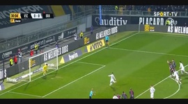 Liga Portugal Bwin: V. Guimarães (1-0) Sp. Braga, Golo Tiago Silva (g.p.), 31m (2022-2023)