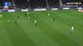 Ligue 1: Toulouse vs Strasbourg, Golo 1-0 Emersonn (2025-2026)
