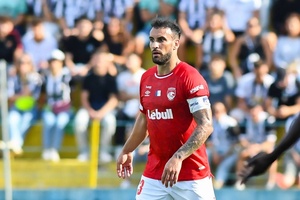 Santa Clara anuncia rescisão de contrato de um dos capitães