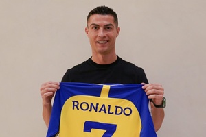 Cristiano Ronaldo apresentado no Al Nassr terça-feira