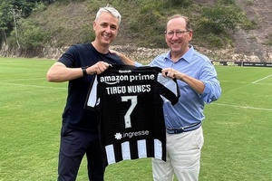 OFICIAL: Botafogo apresenta Tiago Nunes como substituto de Lúcio Flávio