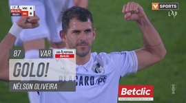 Liga Portugal Betclic: V. Guimarães vs Gil Vicente, Golo 4-0 Nélson Oliveira (VAR) (2024-2025)