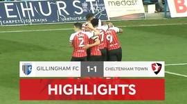 FA Cup: Gillingham 1 - 1 Cheltenham Town (2021-2022)