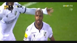 Liga Portugal Bwin: V. Guimarães (1-1) Arouca, Golo Oscar Estupiñán, 26m (2021-2022)