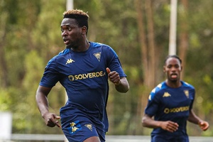 Estoril Praia: Canarinhos vencem Belenenses com golo decisivo de Fran Pereira