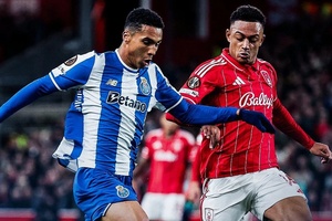 Nottingham Forest é uma equipa "claramente apetecível para o FC Porto" na Liga Europa