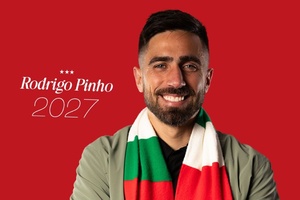 Rodrigo Pinho renova contrato com o Estrela da Amadora até 2027