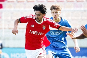 Benfica goleia AZ Alkmaar e apura-se para 'quartos' da Youth League