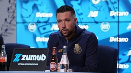 Liga Portugal Betclic: Antevisão de Francesco Farioli ao Benfica vs FC Porto (2025-2026)