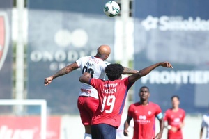 II Liga: Santa Clara empata na visita a Oliveira de Azeméis e continua sem derrotas na prova