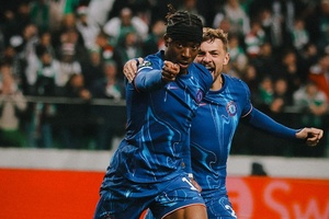 Com vitória por 3-0, Chelsea quase sela passagem às ‘meias’ da Liga Conferência