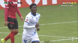 Liga Portugal 2 Meu Super: Penafiel vs Vizela, Golo 1-1 Vivaldo Semedo (2024-2025)