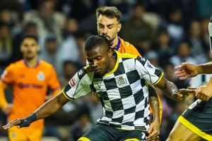 Boavista à beira do abismo após derrota no dérbi com FC Porto