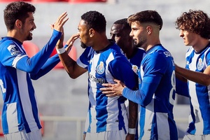 Bis de Wendel Silva frente à Oliveirense coloca FC Porto B na quarta posição da II Liga