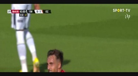 Liga Portugal Betclic: Famalicão (0-2) V. Guimarães, Golo João Mendes, 49m (2023-2024)