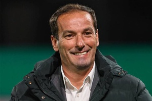 OFICIAL: Petit é o novo comandante do Santa Clara após saída de Vasco Matos