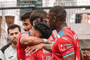Gil Vicente começa com vitória na Madeira