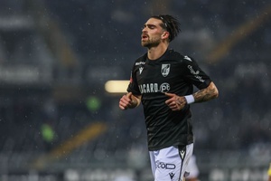 "Jota Silva? Tem que haver um arranjo no plantel, se não é mais um para ficar lá"