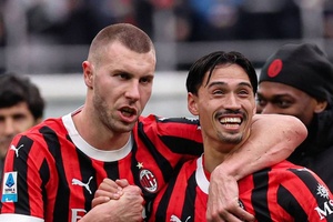 AC Milan, de Sérgio Conceição, vence Parma com reviravolta nos descontos