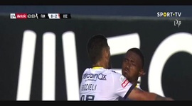 Liga Portugal Betclic: Famalicão (1-2) V. Guimarães, Golo Otávio (VAR), 63m (2023-2024)