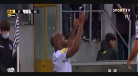 Liga Portugal Bwin: V. Guimarães (1-0) Boavista, Golo Oscar Estupiñán, 81m (2021-2022)