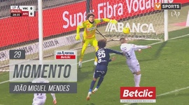 Liga Portugal Betclic: V. Guimarães vs AVS SAD, Jogada João Miguel Mendes, 29' (2024-2025)