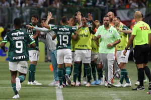 Brasil: Breno Lopes e Piquerez brilham na goleada do Palmeiras diante do São Paulo
