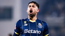 Liga Portugal Betclic: V. Guimarães vs FC Porto, Golo 0-1 Alan Varela (g.p.) (2025-2026)