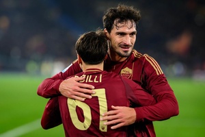 Mats Hummels despede-se dos relvados no final temporada