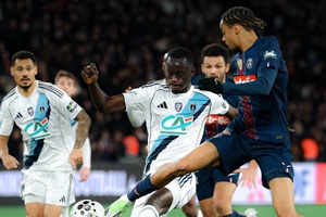 Paris FC afasta rival Paris Saint-Germain nos 16 avos de final da Taça de França
