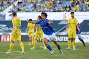 Belenenses vence Paços de Ferreira e adianta-se no play-off de subida à II Liga