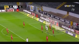Liga Portugal Bwin: V. Guimarães (1-0) Gil Vicente, Golo Oscar Estupiñán, 20m (2021-2022)