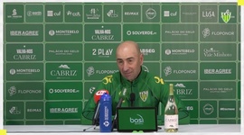 Liga Portugal Bwin: Antevisão de Pako Ayestarán ao Tondela vs Benfica (2021-2022)