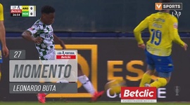 Liga Portugal Betclic: Arouca vs Moreirense, Jogada Leonardo Buta, 27' (2024-2025)